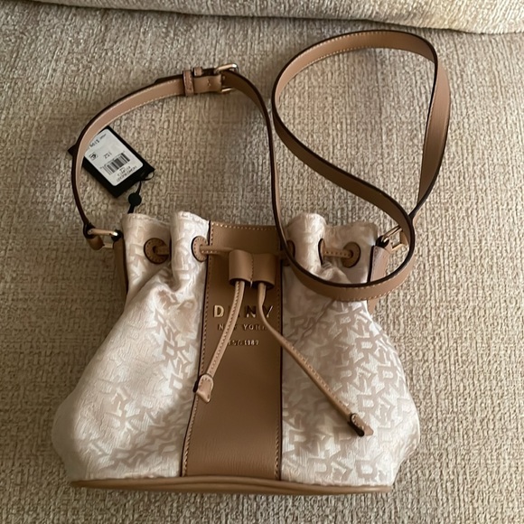 DKNY Beige Canvas and Faux Leather Logo Print Purse - Picture 12 of 12